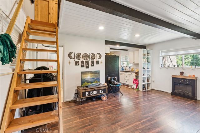 794 Woodland, Crestline, CA 92325