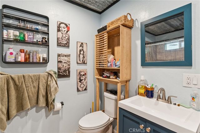 794 Woodland, Crestline, CA 92325