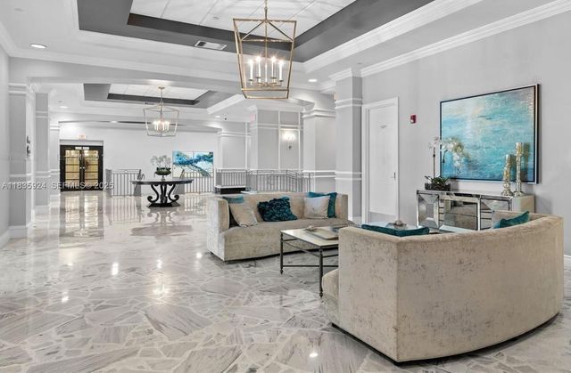 2501 S Ocean Drive 427, Hollywood, FL 33019