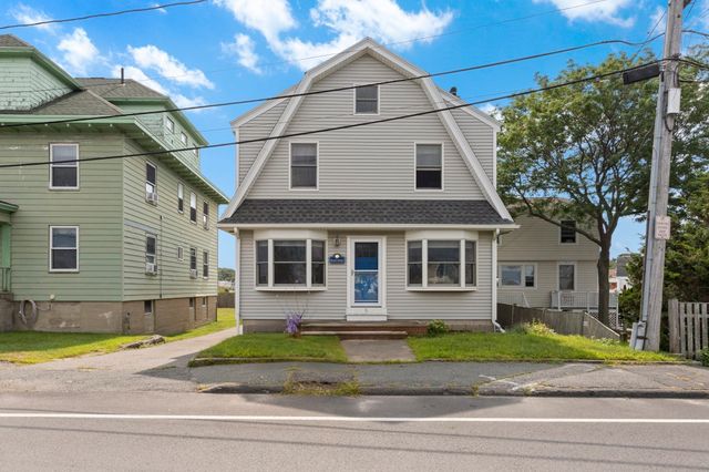 8 Castle Road, Nahant, MA 01908