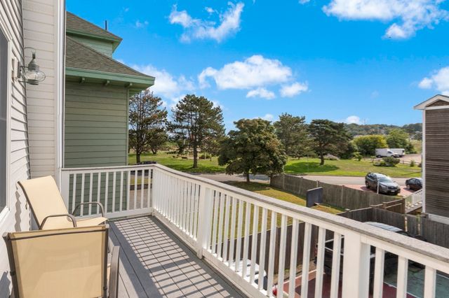 8 Castle Road, Nahant, MA 01908