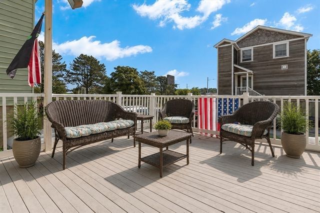 8 Castle Road, Nahant, MA 01908