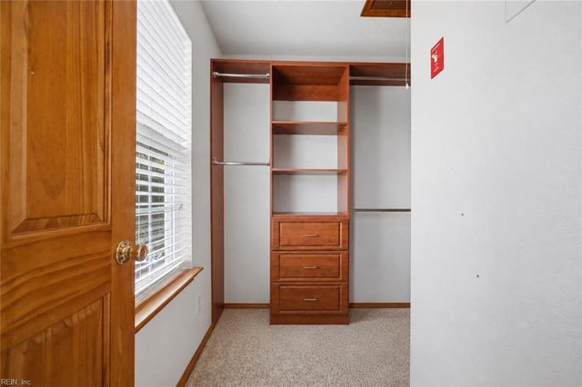 961 Speight Lyons LOOP, Chesapeake, VA 23323