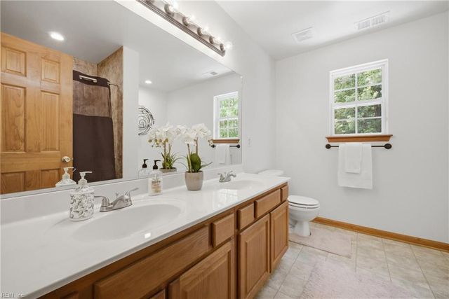 961 Speight Lyons LOOP, Chesapeake, VA 23323