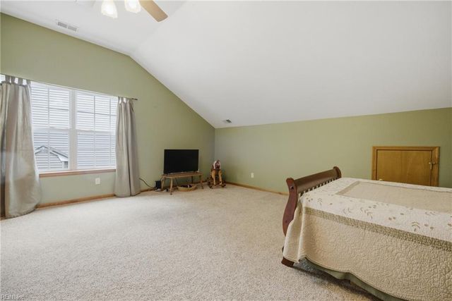 961 Speight Lyons LOOP, Chesapeake, VA 23323