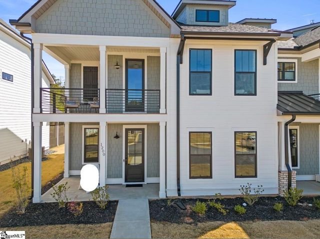 1200 N Pinot Road, Duncan, SC 29334