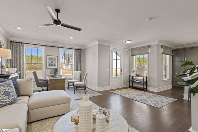 1200 N Pinot Road, Duncan, SC 29334