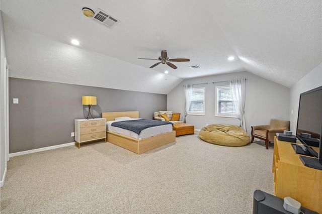 25 The Oval Street, Sugar Land, TX 77479