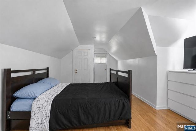 170 Clinton Avenue, New Milford, NJ 07646