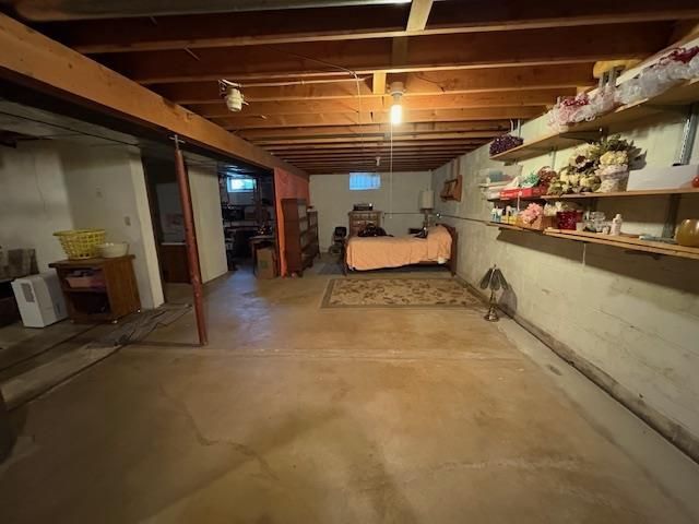 1628 10TH AVENUE, Antigo, WI 54409