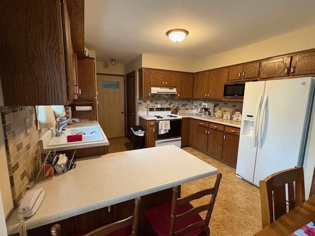 1628 10TH AVENUE, Antigo, WI 54409