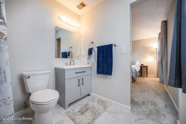 8405 Fernview Dr, Louisville, KY 40291