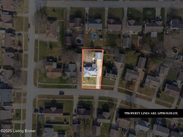 8405 Fernview Dr, Louisville, KY 40291