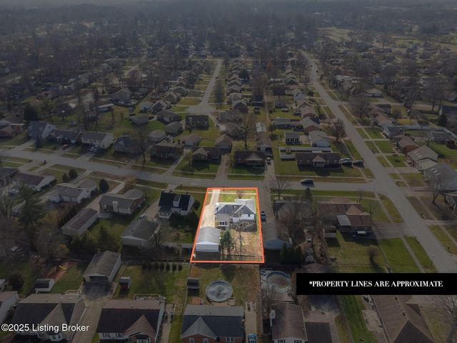 8405 Fernview Dr, Louisville, KY 40291