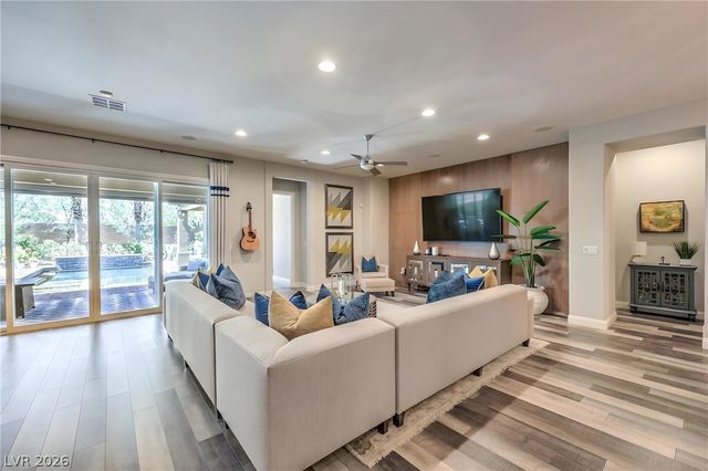 7119 Arabian Ridge Street, Las Vegas, NV 89131