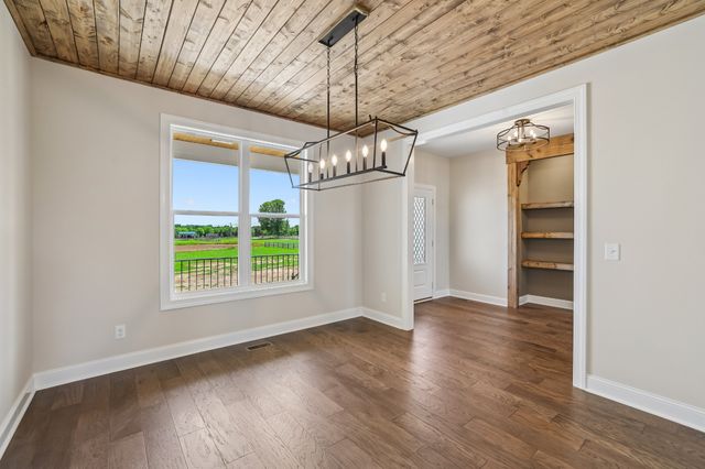 1181 Unionville Deason Rd, Shelbyville, TN 37160