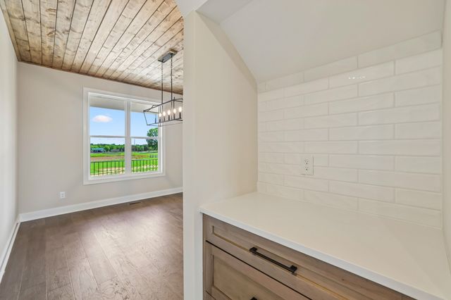 1181 Unionville Deason Rd, Shelbyville, TN 37160