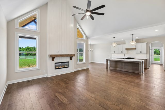 1181 Unionville Deason Rd, Shelbyville, TN 37160