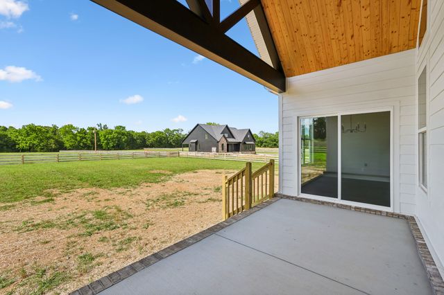 1181 Unionville Deason Rd, Shelbyville, TN 37160