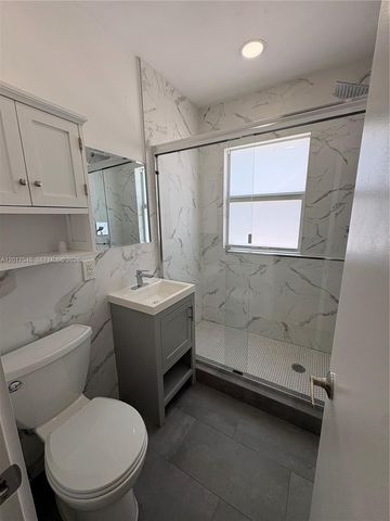 3237 SW 4th St 6, Miami, FL 33135