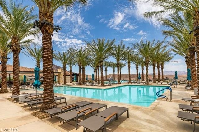 48 Crimson Cactus Avenue, Henderson, NV 89011