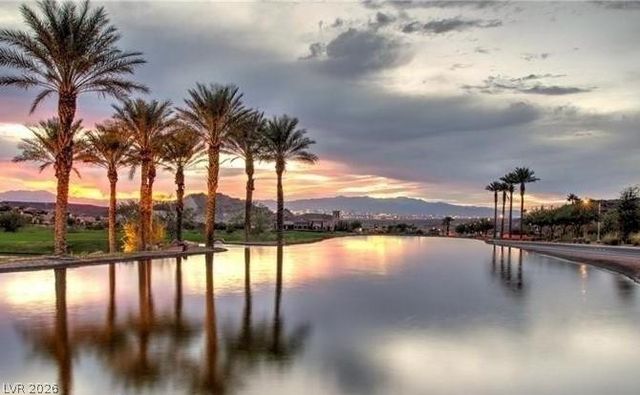 48 Crimson Cactus Avenue, Henderson, NV 89011
