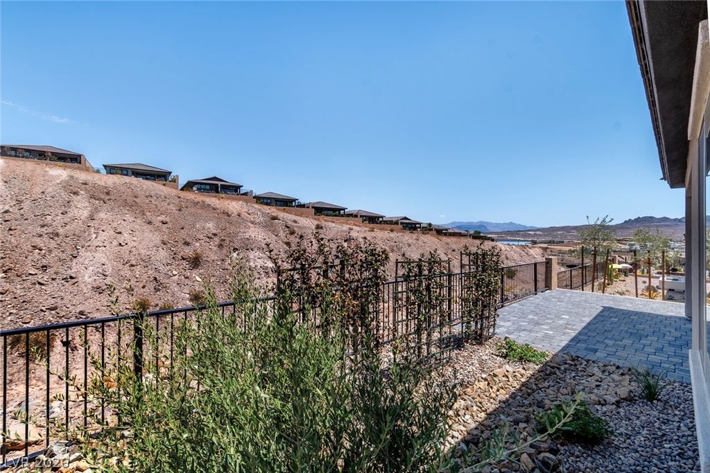 48 Crimson Cactus Avenue, Henderson, NV 89011 — photo 4