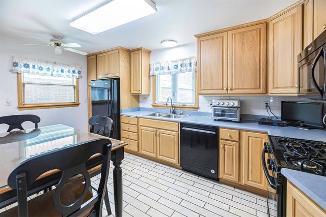 3632 SCHAPER Avenue, Erie, PA 16508
