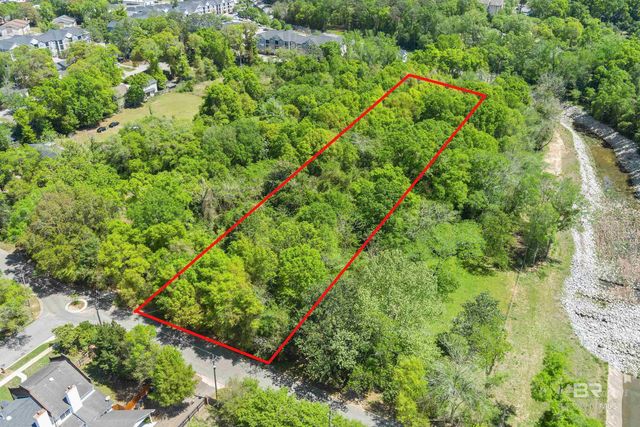 229 East Drive, Mobile, AL 36608