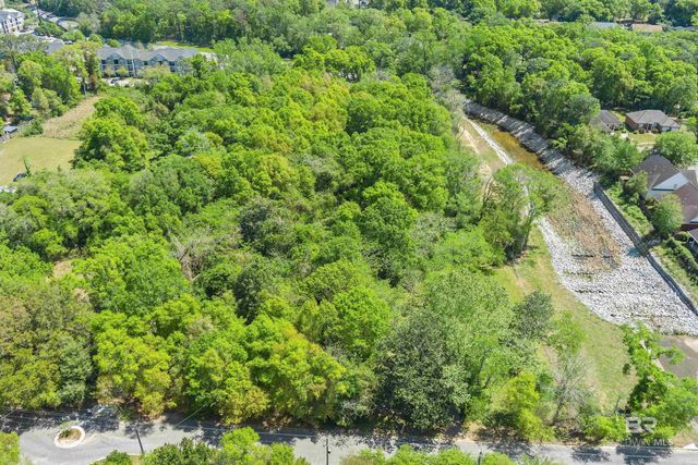 229 East Drive, Mobile, AL 36608