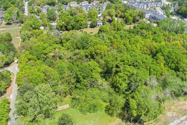 229 East Drive, Mobile, AL 36608