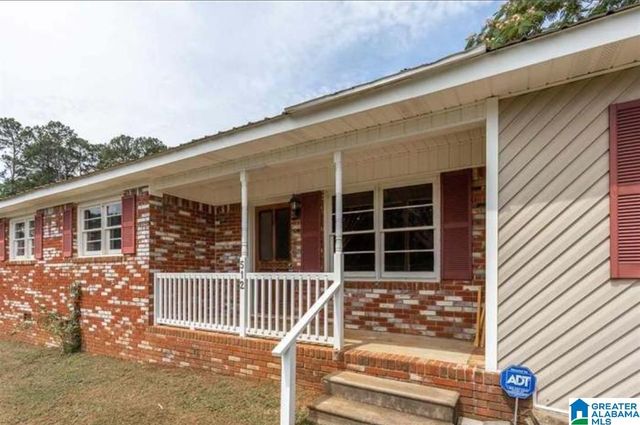 512 CAROLINE DRIVE, Weaver, AL 36277