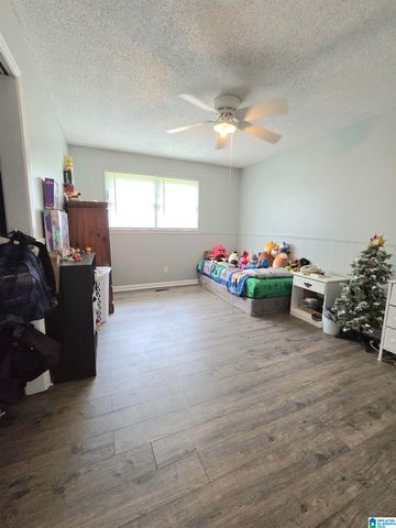512 CAROLINE DRIVE, Weaver, AL 36277