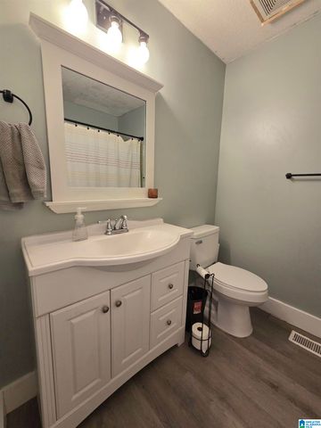 512 CAROLINE DRIVE, Weaver, AL 36277
