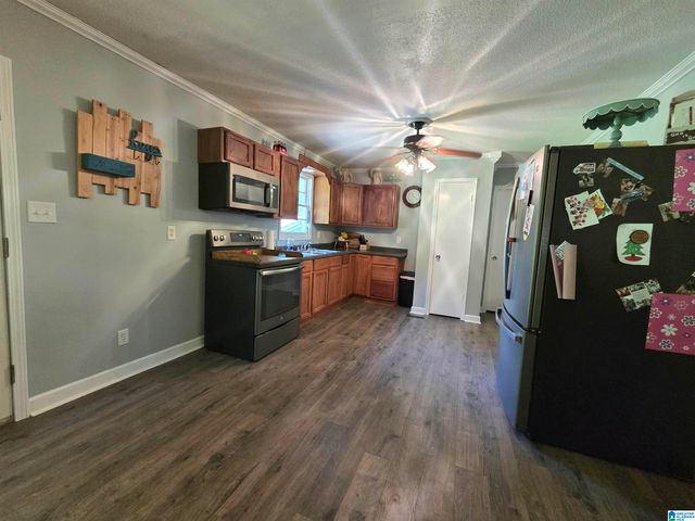 512 CAROLINE DRIVE, Weaver, AL 36277