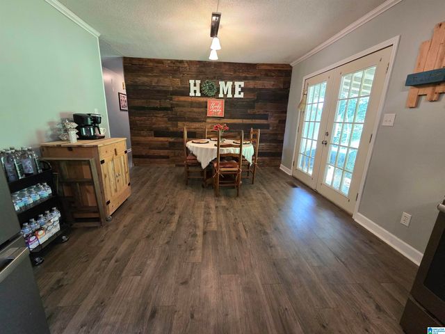 512 CAROLINE DRIVE, Weaver, AL 36277
