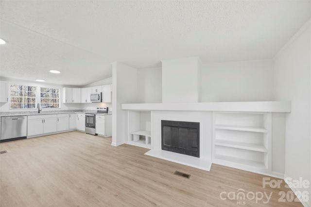 1123 Dallas Stanley Highway, Dallas, NC 28034