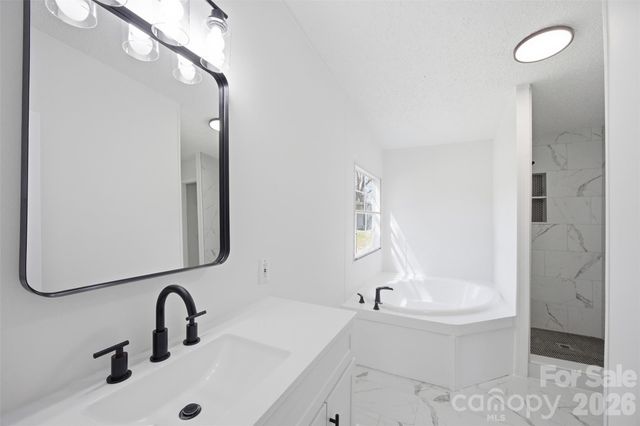 1123 Dallas Stanley Highway, Dallas, NC 28034