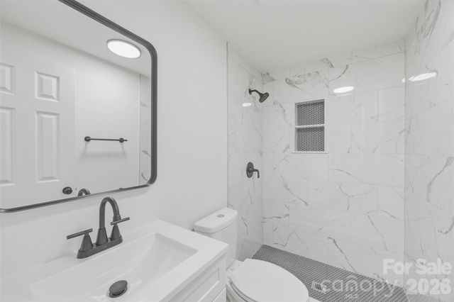 1123 Dallas Stanley Highway, Dallas, NC 28034