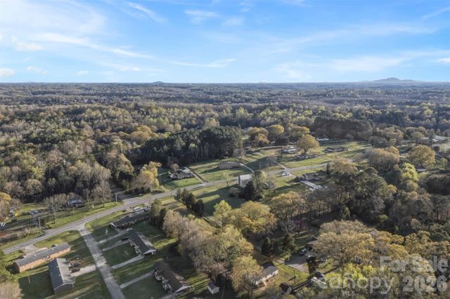 1123 Dallas Stanley Highway, Dallas, NC 28034