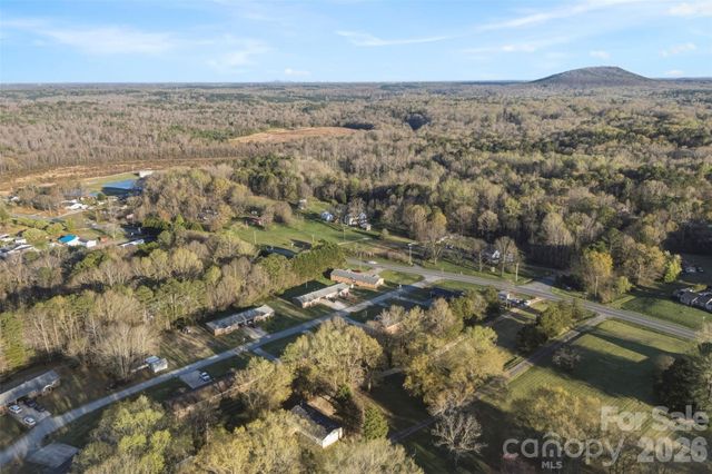 1123 Dallas Stanley Highway, Dallas, NC 28034