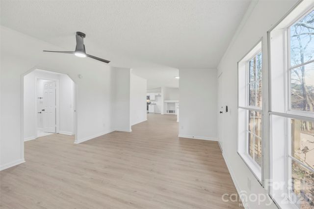 1123 Dallas Stanley Highway, Dallas, NC 28034