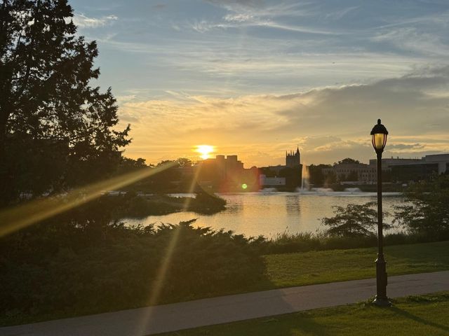 1720 Maple Avenue 780, Evanston, IL 60201