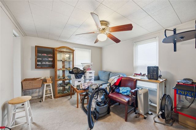 501 Camp Avenue, New Kensington, PA 15068