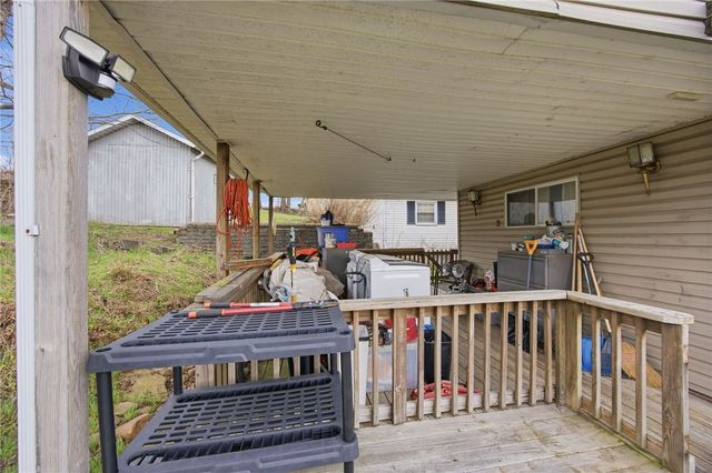 501 Camp Avenue, New Kensington, PA 15068