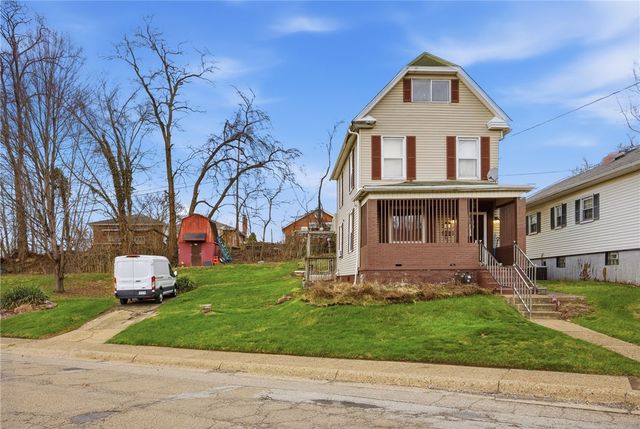 501 Camp Avenue, New Kensington, PA 15068