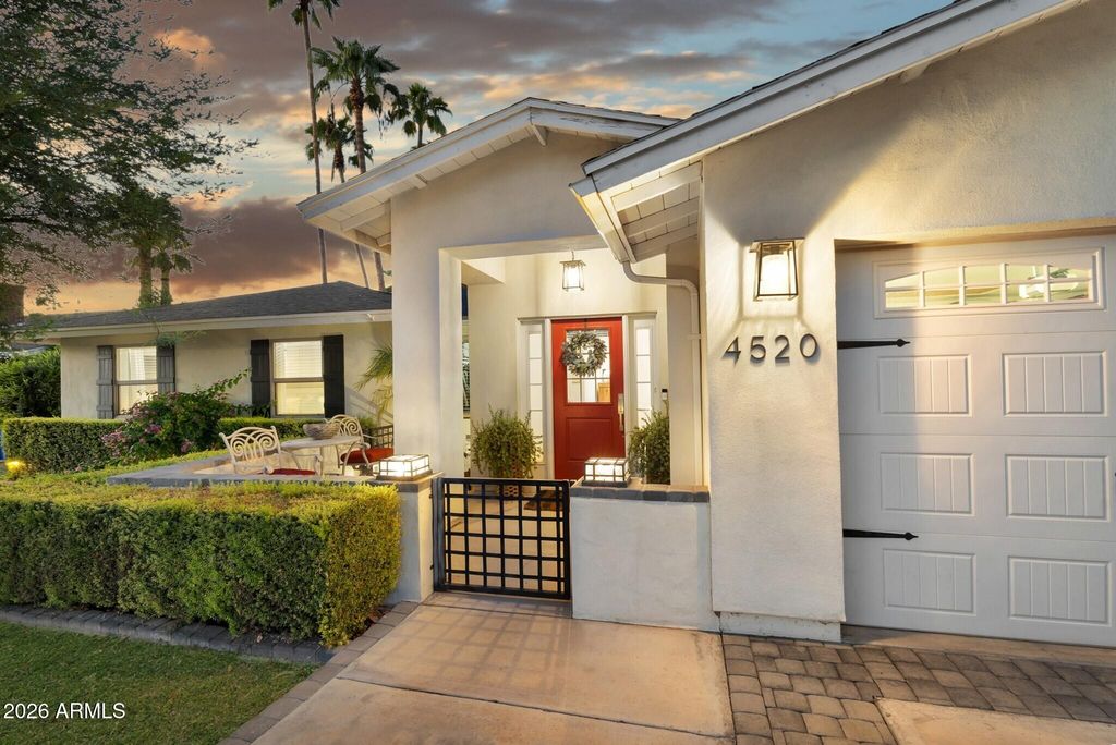 4520 E EARLL Drive, Phoenix, AZ 85018 — photo 2