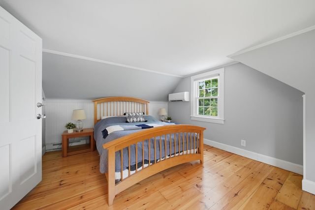 27 Baker Street, Hudson, NH 03051