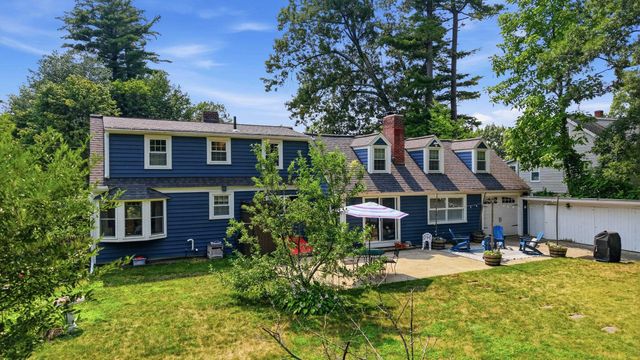 27 Baker Street, Hudson, NH 03051