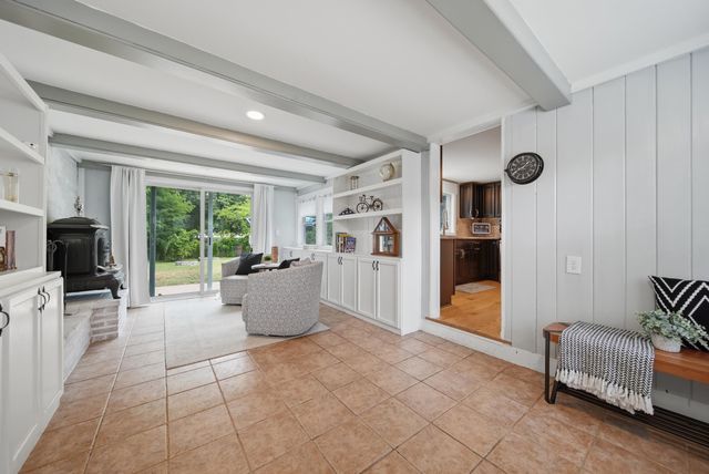 27 Baker Street, Hudson, NH 03051